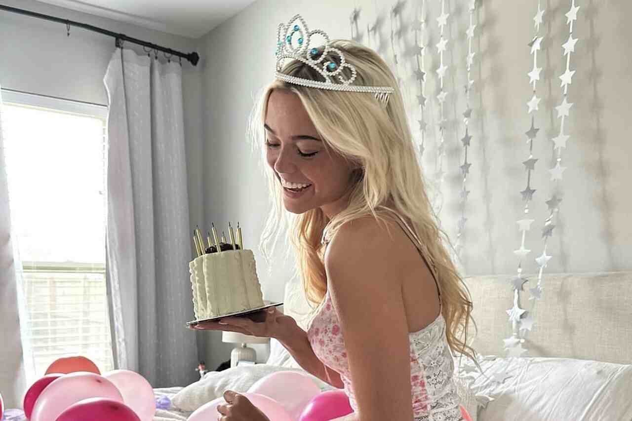 La gymnaste Livvy Dunne célèbre un cadeau d'anniversaire 'd'élite' qu'elle a reçu de son petit ami