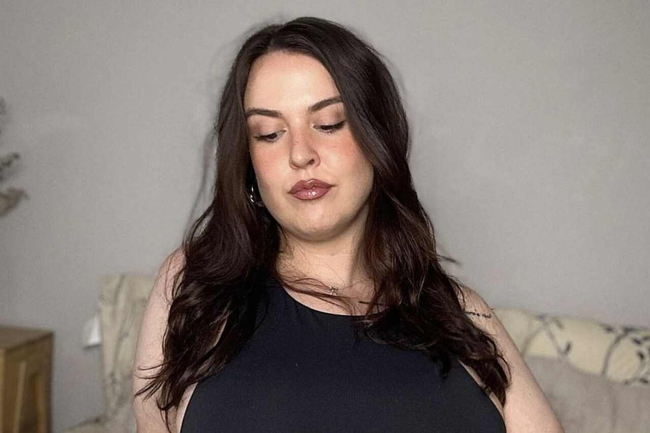 Plus size model responds to comment that 'no man of value would want her'