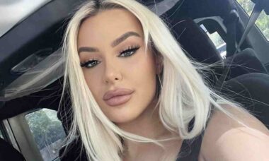 Influencer Tana Mongeau surpreende após revelar faturamento milionário com perfil em site de conteúdo adulto