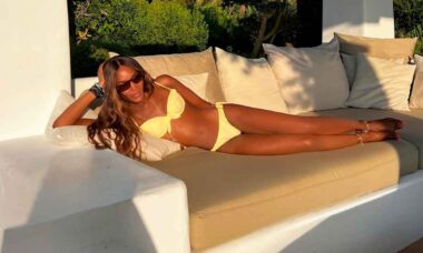 Naomi Campbell exibe físico em Ibiza. Foto: Instagram @naomi
