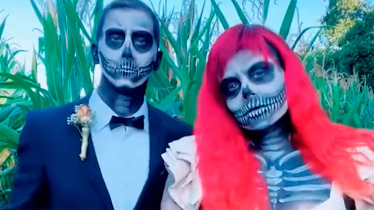 Vídeo: As fantasias mais engraçadas do Halloween tomam conta do TikTok. Foto: Tiktok @kimandnorth | @uqqg81rxi1 | @glitzflihub | @qdmotoi2w7